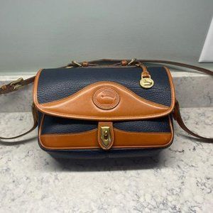 Classic Vintage Dooney & Bourke navy and tan leather purse